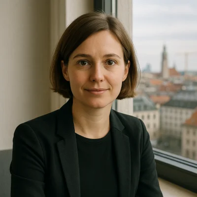 Schrader Miriam